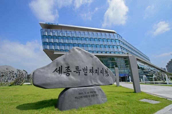 관련 사진